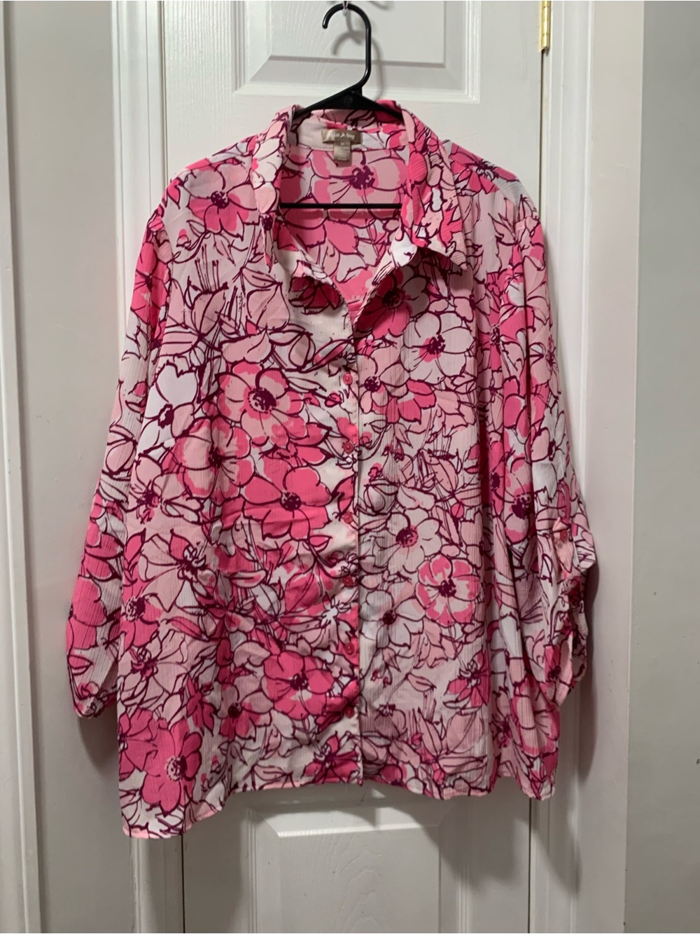 White Stag Pink Floral Print Blouse
